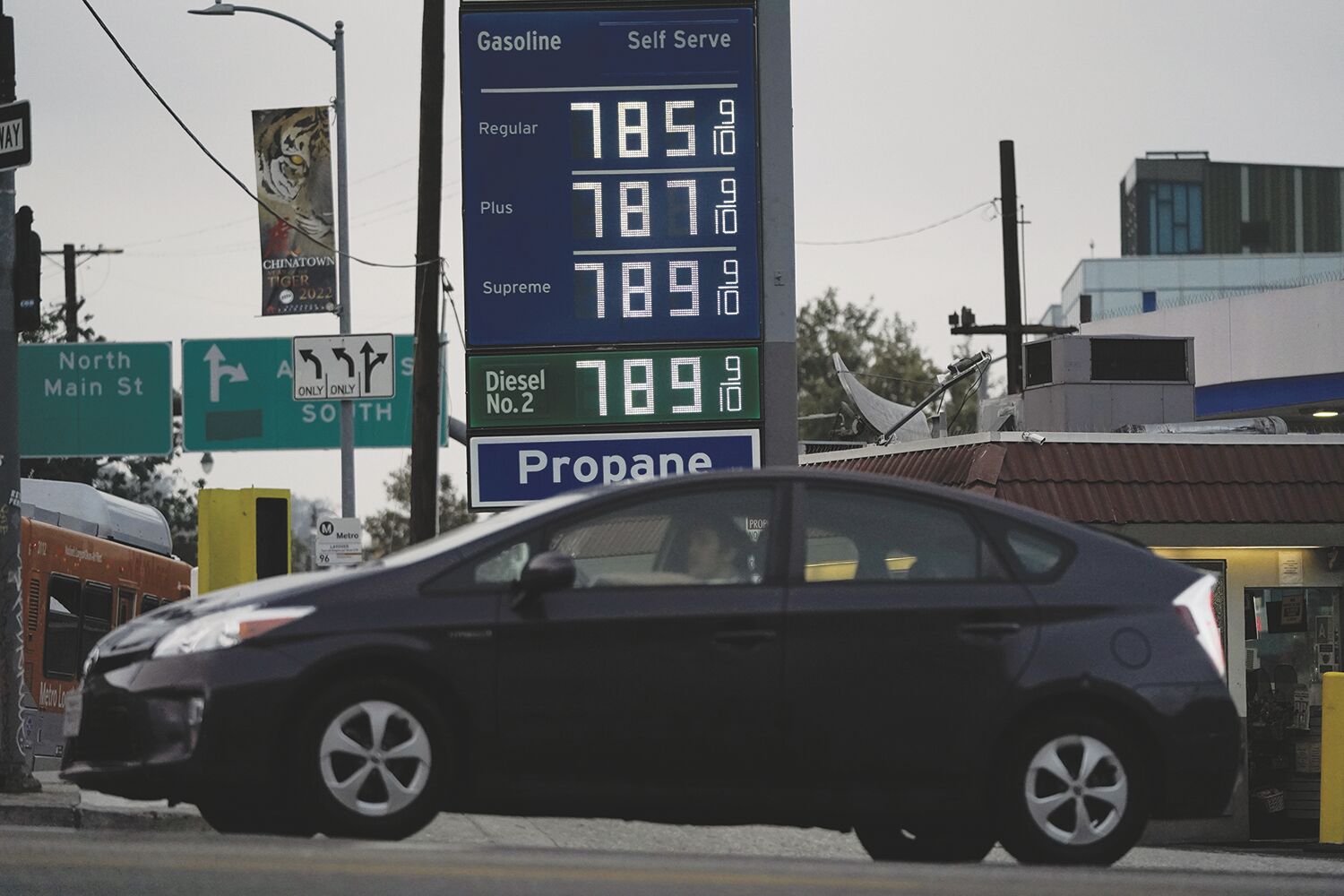 California-Gas Prices-Rebate